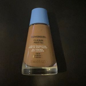 Covergirl Liquid Foundation Tawny